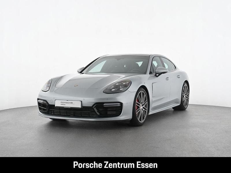 Silber Gebraucht 2019 Porsche Panamera GTS Limousine | 81.900 € (Teuer) - Bild 1/4