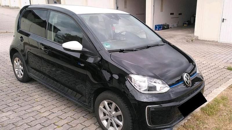 Gebraucht VW e-up! 61 kW (83 PS) 2020 Schwarz Kleinwagen