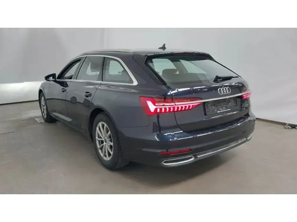 Gebraucht Audi A6 Ambiente 286 PS (210 kW) 2023 Firmamentblau (metallic) Kombi
