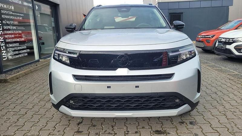 Neu Opel Frontera Ultimate 145 PS (106 kW) 2026 Grün SUV