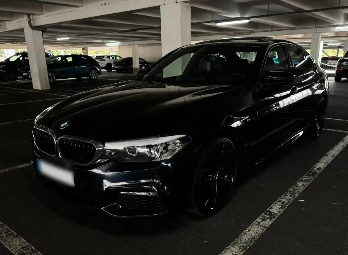 Gebraucht BMW 530 M Sport 265 PS (194 kW) 2017 Schwarz Limousine