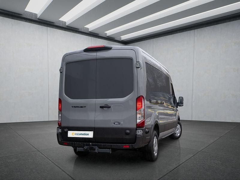 Gebraucht Ford Transit Trend 165 PS (121 kW) 2025 Grau Limousine