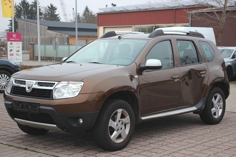 Second-hand Dacia Duster 105 CP (77 kW) 2010 Maro SUV