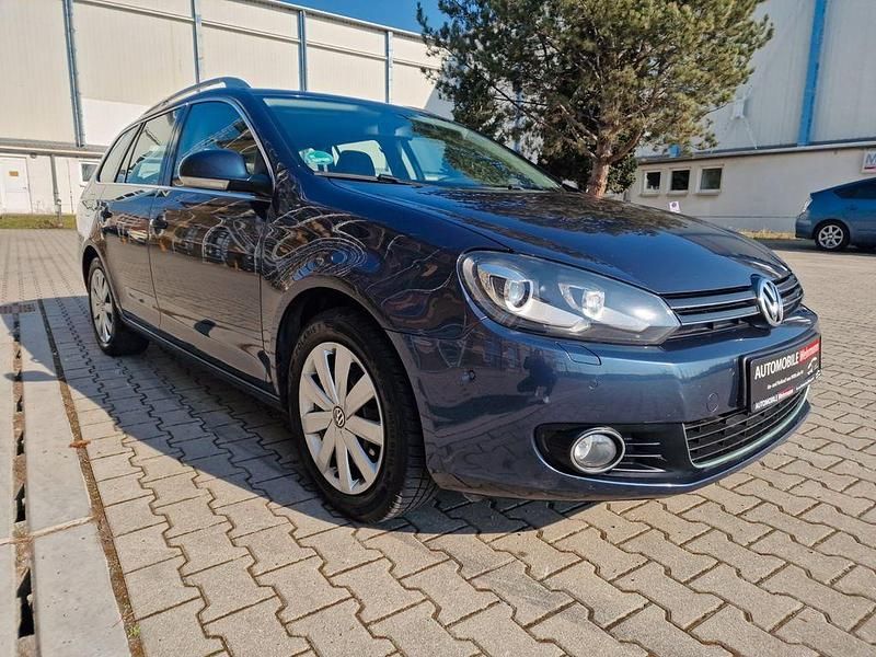 Gebraucht VW Golf VI Comfortline 105 PS (77 kW) 2010 Blau Kleinwagen