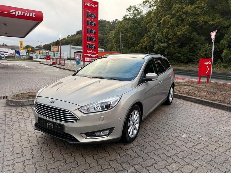 Gold Gebraucht 2015 Ford Focus Kombi | 3.500 € (Superpreis) - Bild 1/4