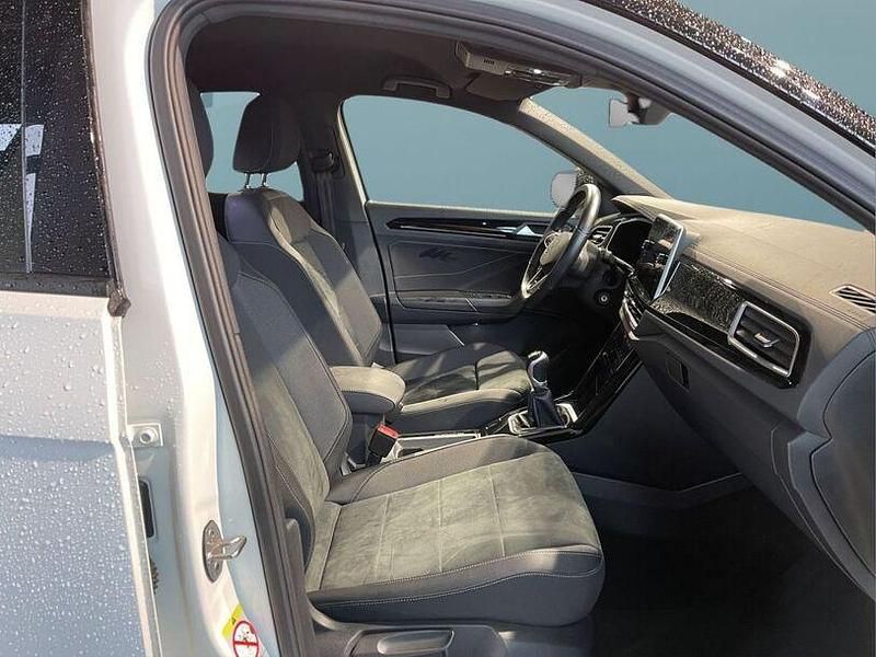 Gebraucht VW T-Roc 110 PS (80 kW) 2023 Weiß SUV