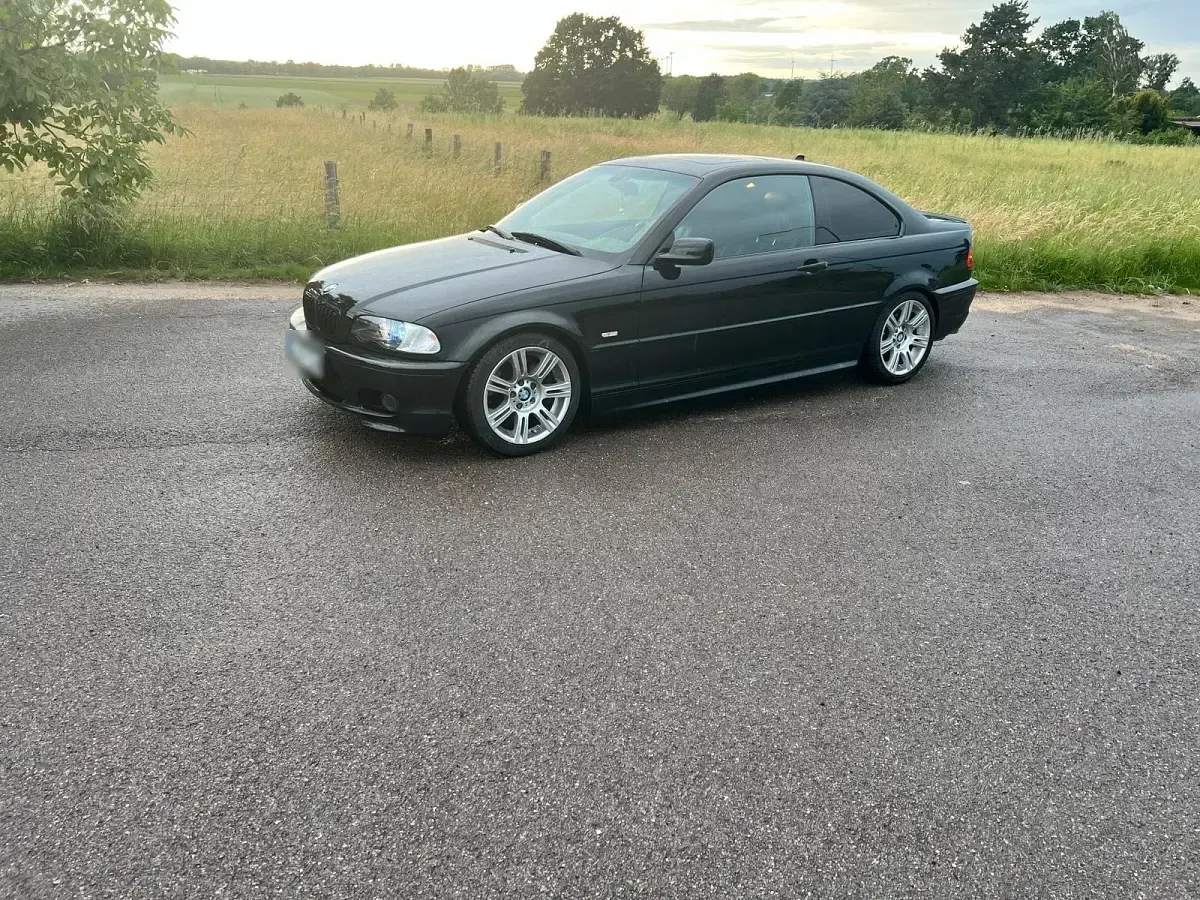 Gebraucht BMW 330 M Sport 231 PS (169 kW) 2001 Schwarz Coupé