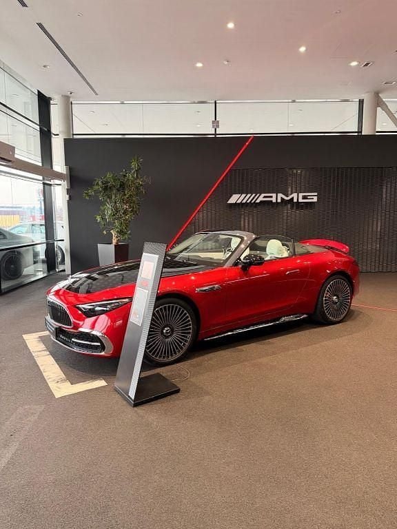 Neu Mercedes SLR McLaren 585 PS (430 kW) 2025 Rot Cabrio