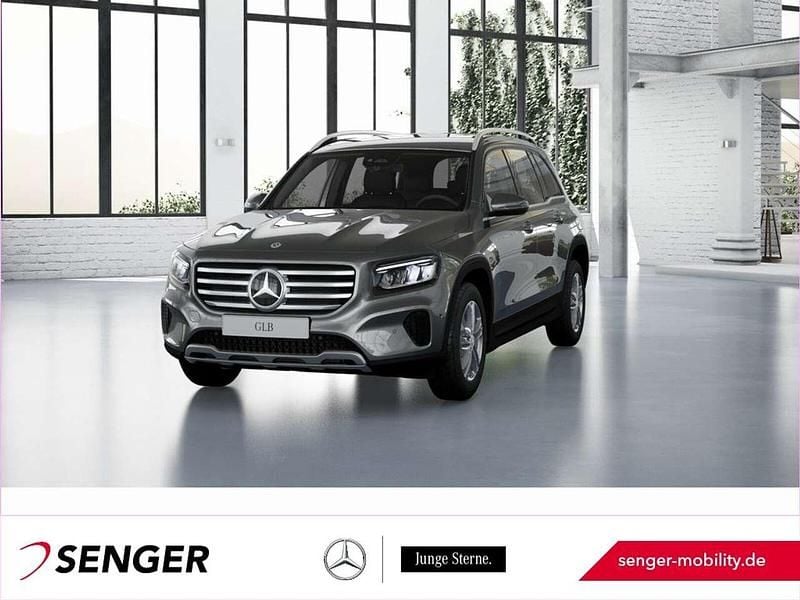 Lack mountaingrau Gebraucht 2024 Mercedes GLB200 SUV | 38.780 € (Guter Preis) - Bild 1/3