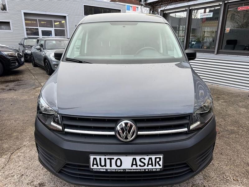 Gebraucht VW Caddy 102 PS (75 kW) 2019 Grau Van / Kleinbus