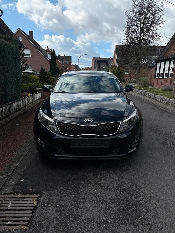 Gebraucht Kia Optima 136 PS (100 kW) 2015 Schwarz Limousine