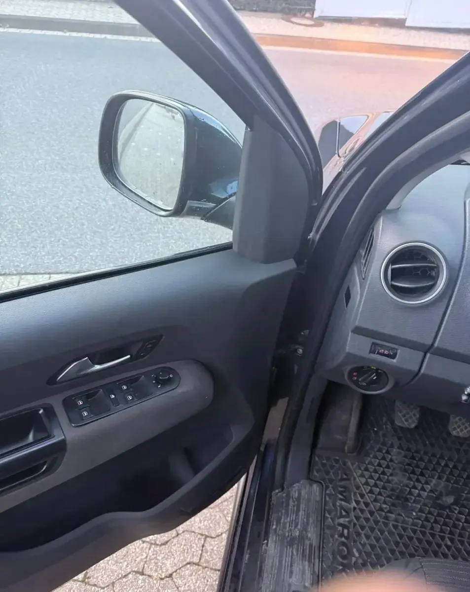 Gebraucht VW Amarok 163 PS (119 kW) 2010 Blau Pickup