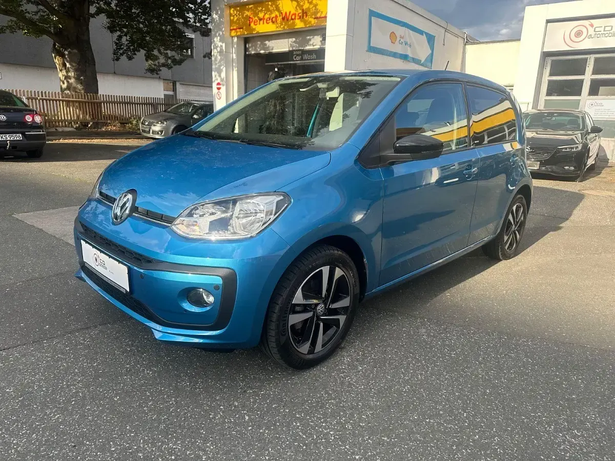 Second-hand VW up! IQ Drive 75 CP (55 kW) 2019 Albastru Hatchback