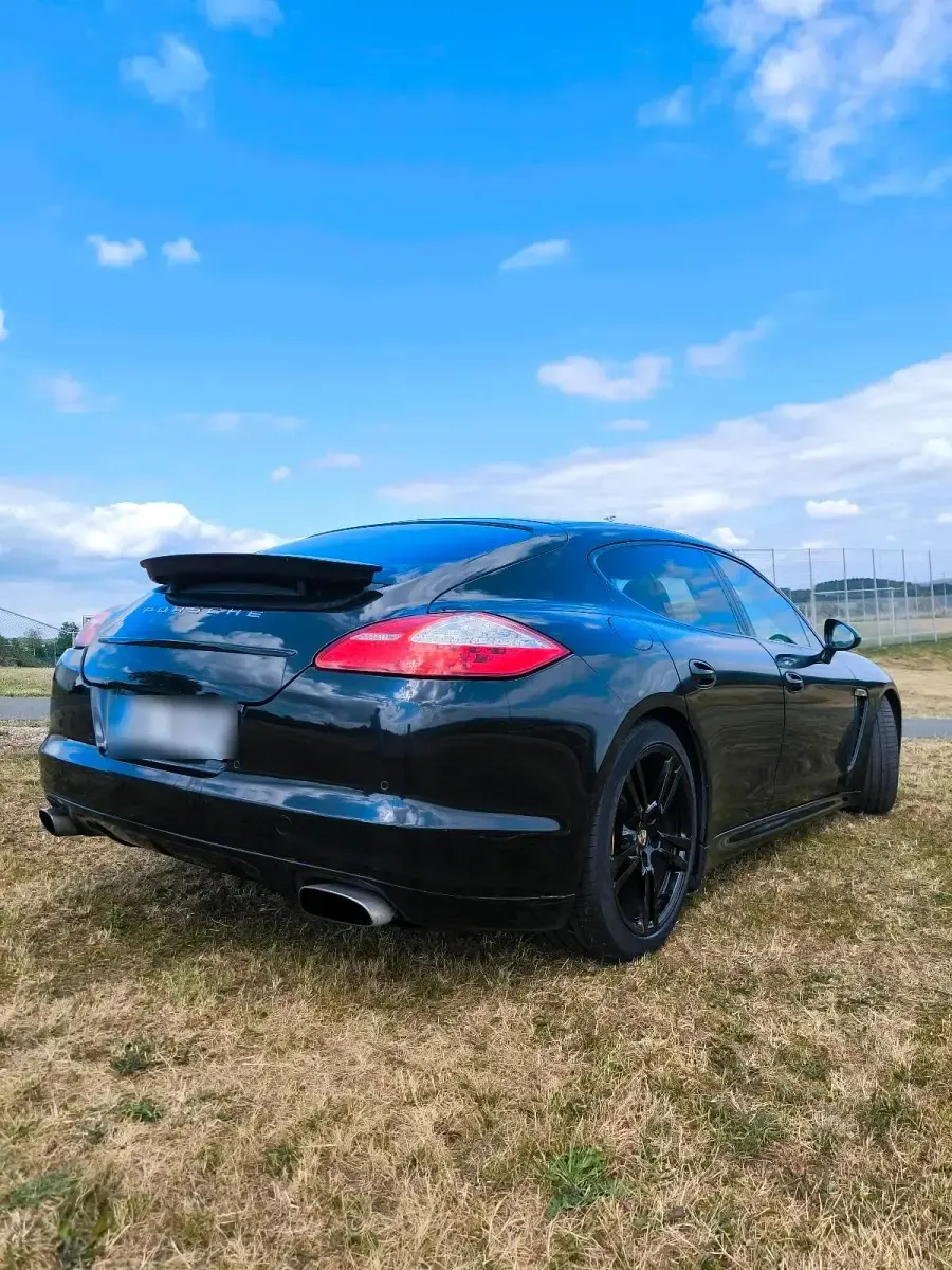Gebraucht Porsche Panamera 4 299 PS (219 kW) 2010 Schwarz Kleinwagen