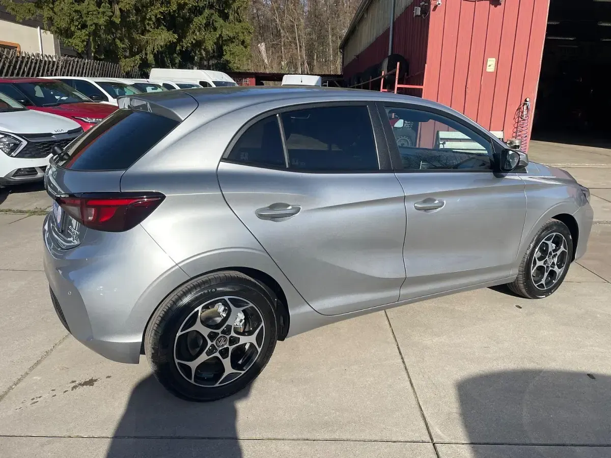 Gebraucht MG MG3 194 PS (142 kW) 2025 Silber Kleinwagen