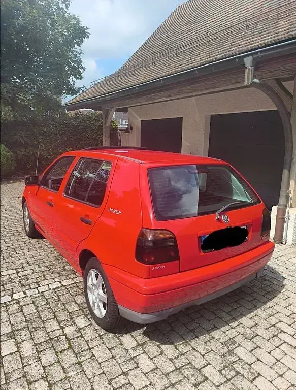 Gebraucht VW Golf III 60 PS (44 kW) 1997 Rot Limousine
