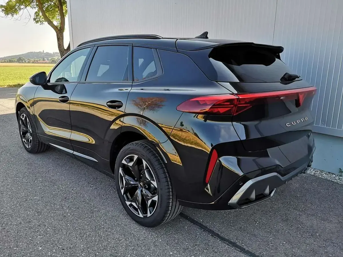 Neu Cupra Terramar VZ 265 PS (194 kW) 2026 Nachschwarz metallic SUV