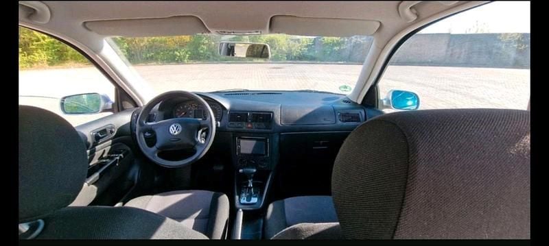 Gebraucht VW Golf IV 101 PS (74 kW) 1998 Silber Kleinwagen