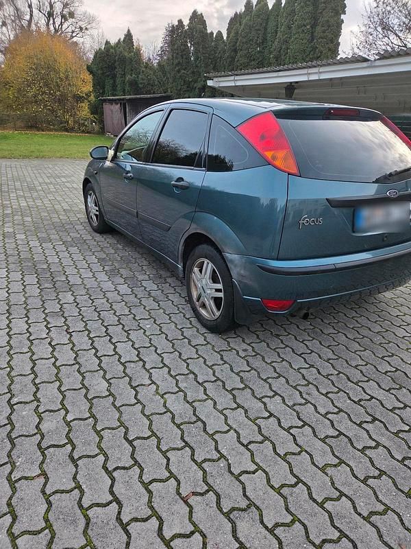 Second-hand Ford Focus 16 CP (11 kW) 2002 Hatchback