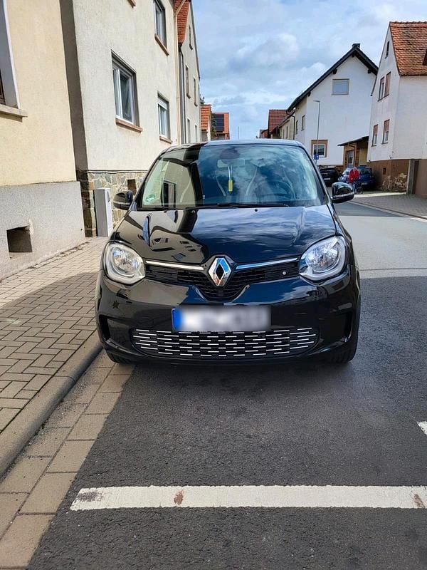 Schwarz Gebraucht 2021 Renault Twingo Urban Night Kleinwagen | 8.990 € (Superpreis) - Bild 1/4