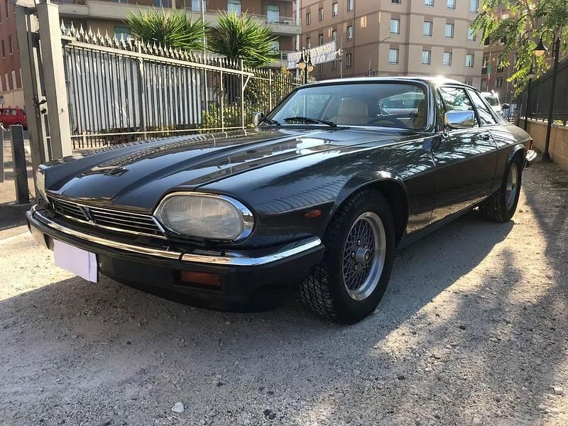 Grau Gebraucht 1989 Jaguar XJS | 15.000 € - Bild 1/4