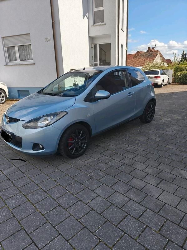 Usata Mazda 2 80 CV (58 kW) 2008 Andere farben Utilitaria