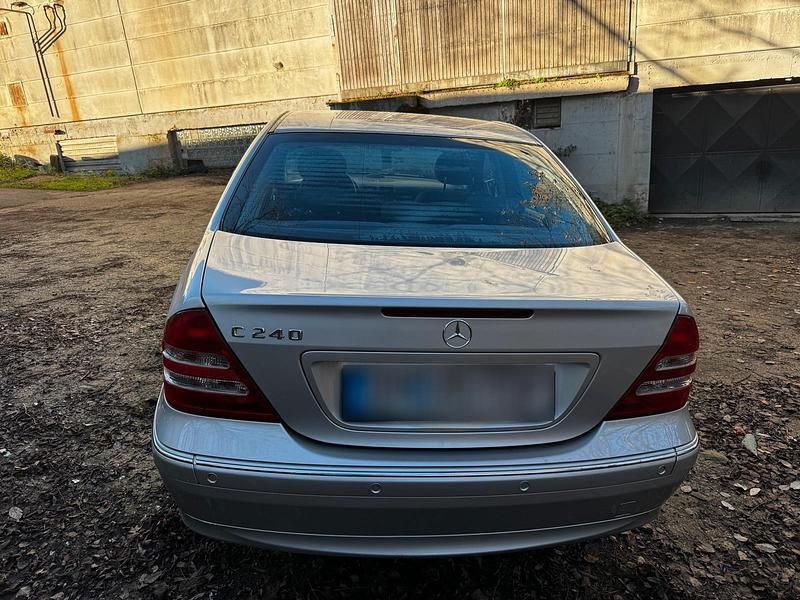 Gebraucht Mercedes C240 170 PS (125 kW) 2001 Grau Limousine