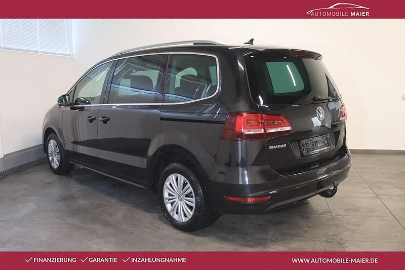 Gebraucht VW Sharan Highline 150 PS (110 kW) 2022 Schwarz Van / Kleinbus