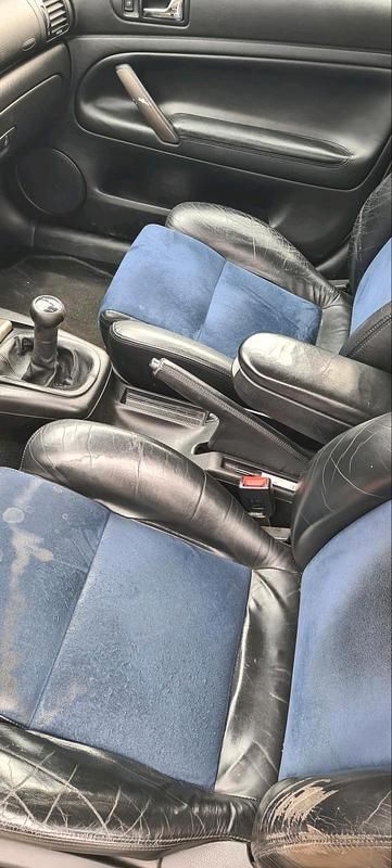 Second-hand VW Passat 130 CP (95 kW) 2000 Gri Berlinǎ