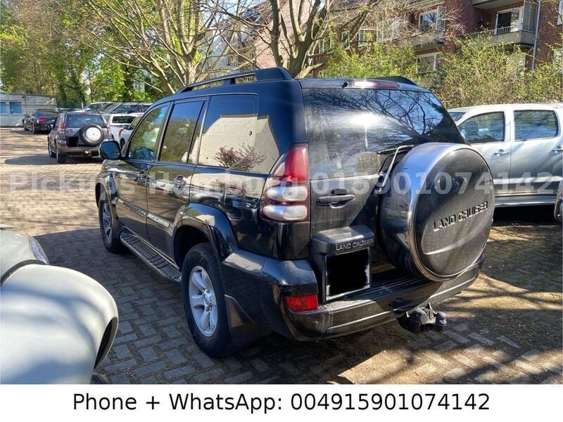 Gebraucht Toyota Land Cruiser 286 PS (210 kW) 2005 Schwarz metallic SUV