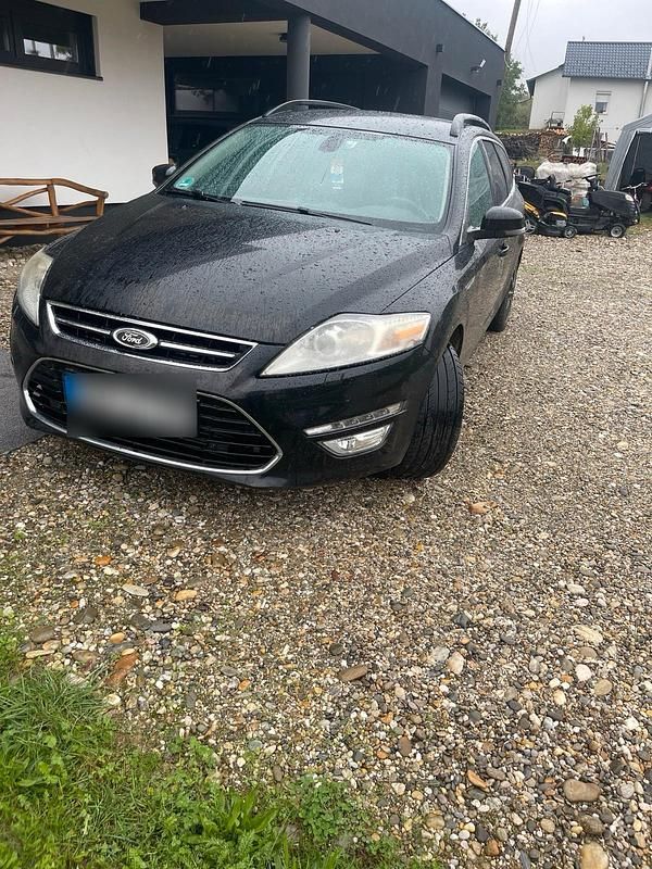 Gebraucht Ford Mondeo Titanium 175 PS (128 kW) 2010 Schwarz Kombi