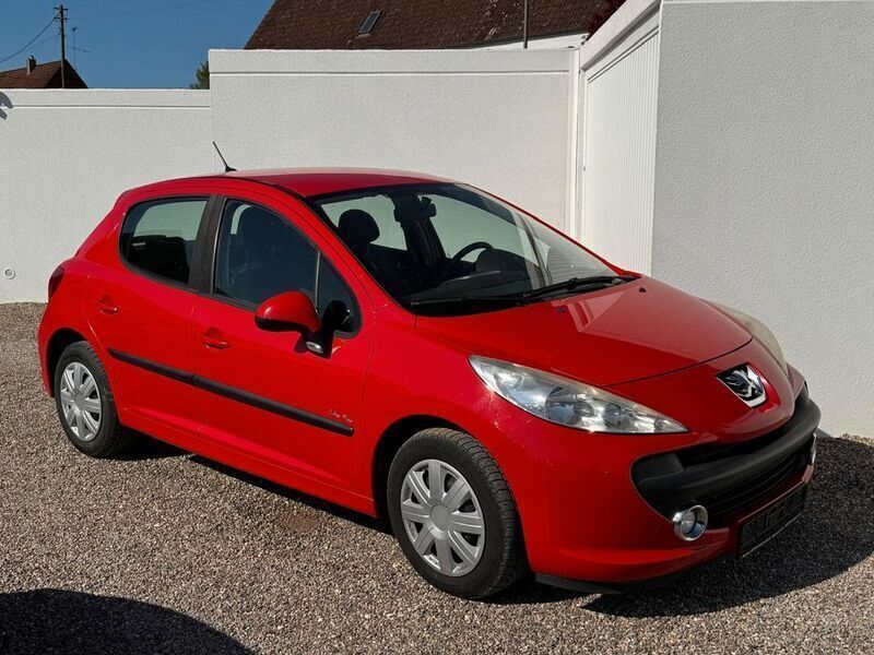 Rot Gebraucht 2009 Peugeot 207 Urban Move Limousine | 2.480 € (Fairer Preis) - Bild 1/4