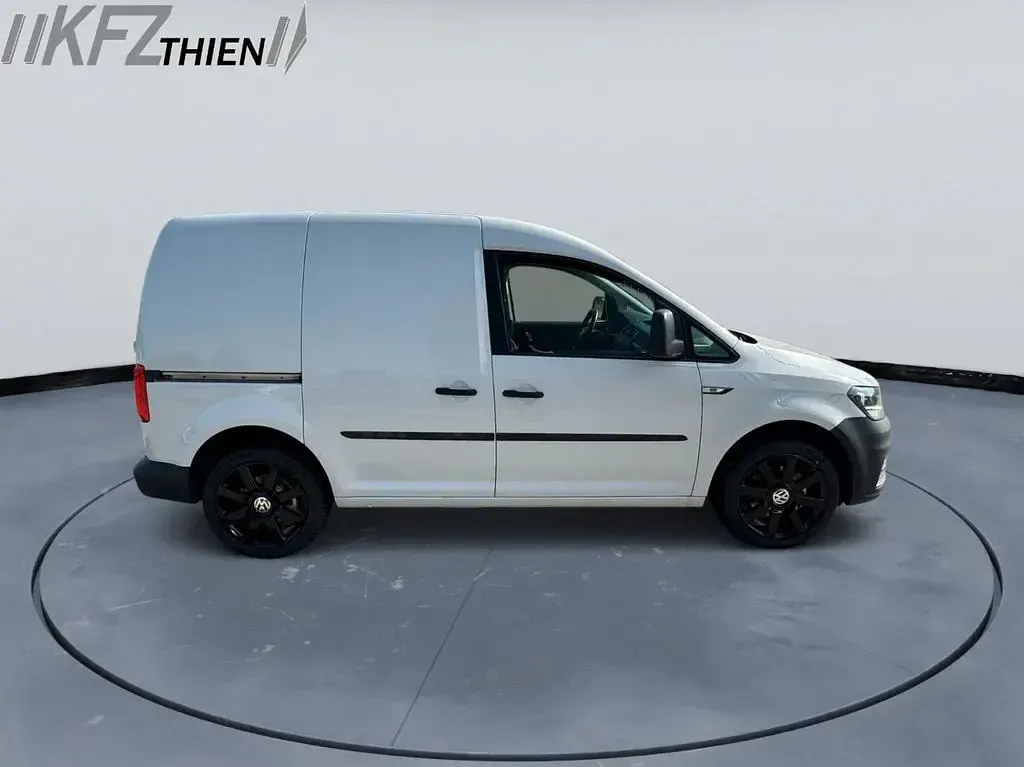 Gebraucht VW Caddy 102 PS (75 kW) 2019 Weiß Van / Kleinbus