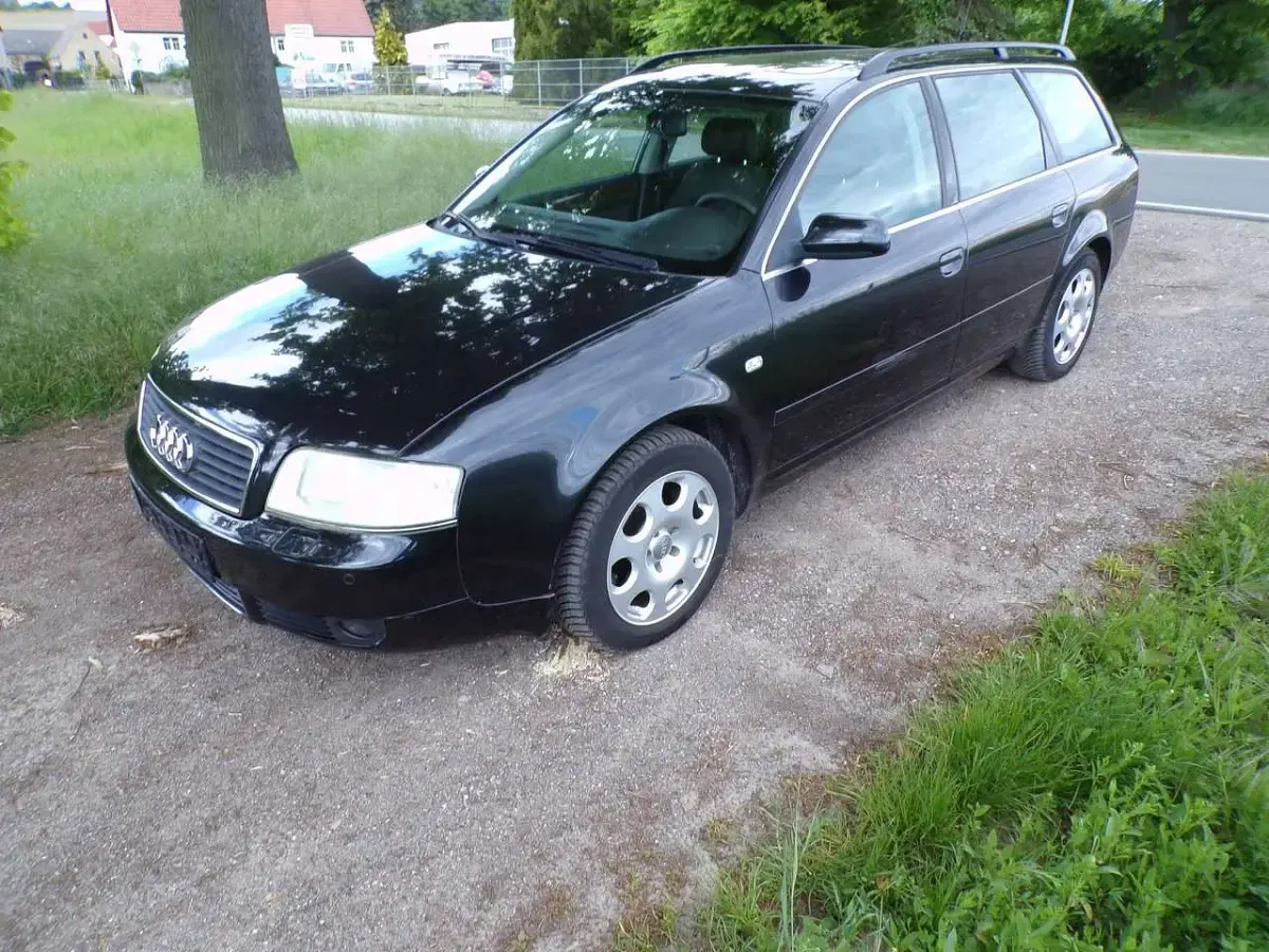 Gebraucht Audi A6 170 PS (125 kW) 2002 Schwarz Kombi