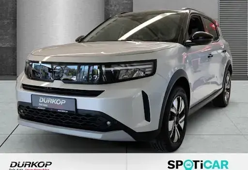 Neu Opel Frontera 145 PS (106 kW) 2026 Silber SUV