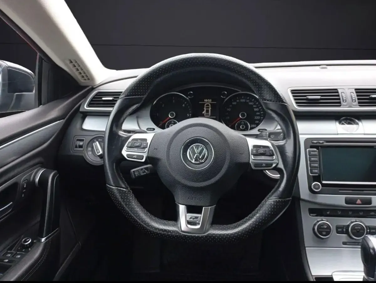 Gebraucht VW Passat R-line 177 PS (130 kW) 2014 Schwarz Limousine