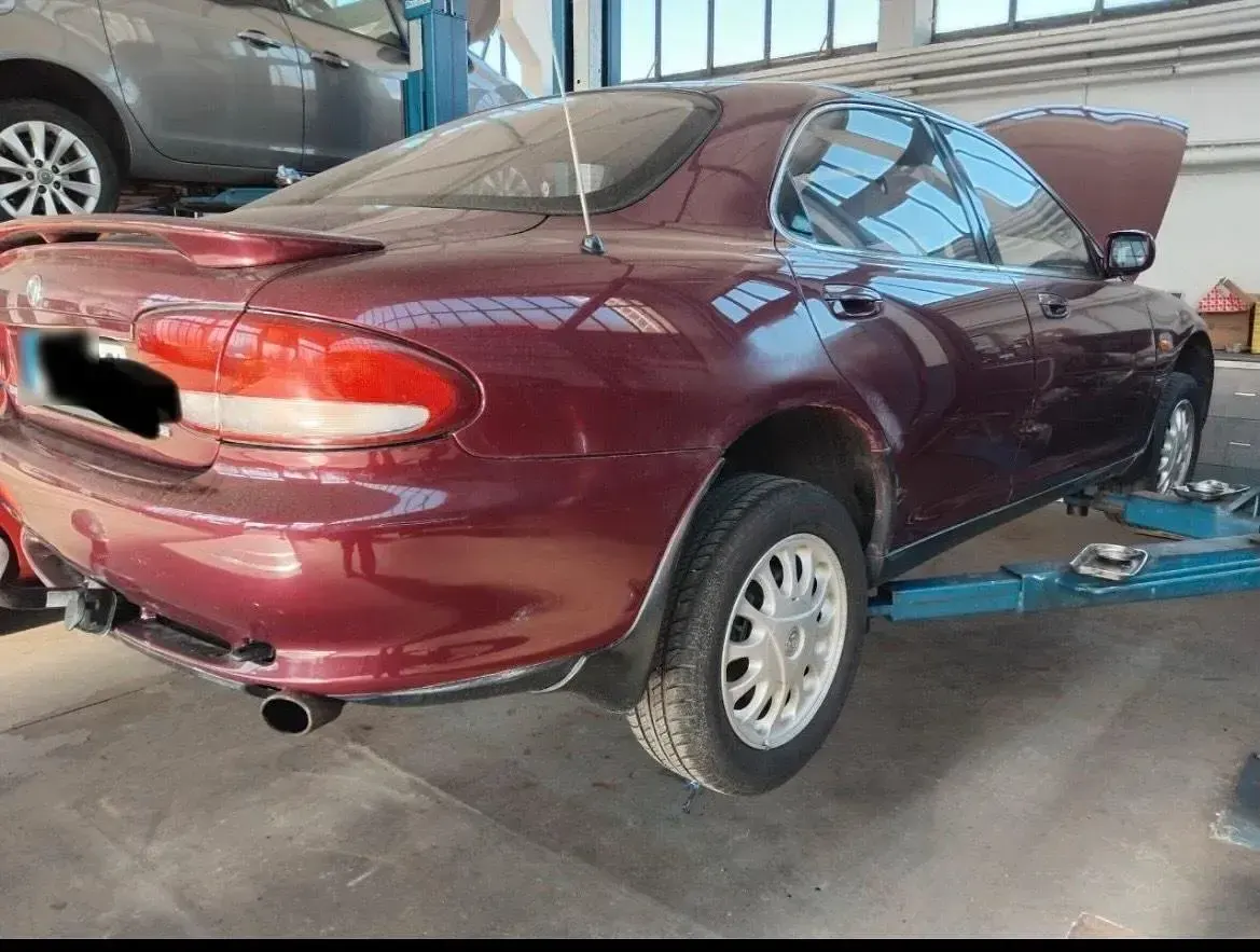 Usata Mazda Xedos 1992 Rosso Berlina
