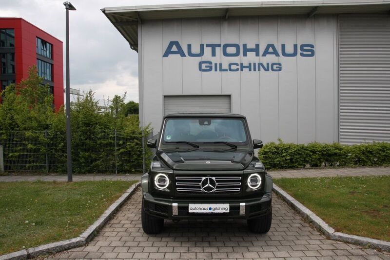 Grün Gebraucht 2024 Mercedes G500 AMG line SUV | 159.900 € (Superpreis) - Bild 1/4