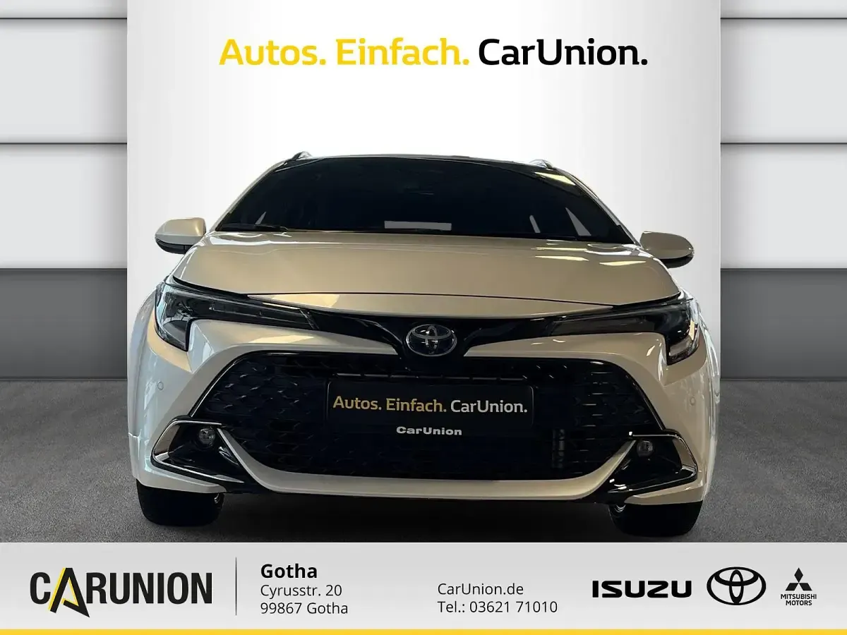 Ny Toyota Corolla 140 HK (102 kW) 2025 Hvid Sedan