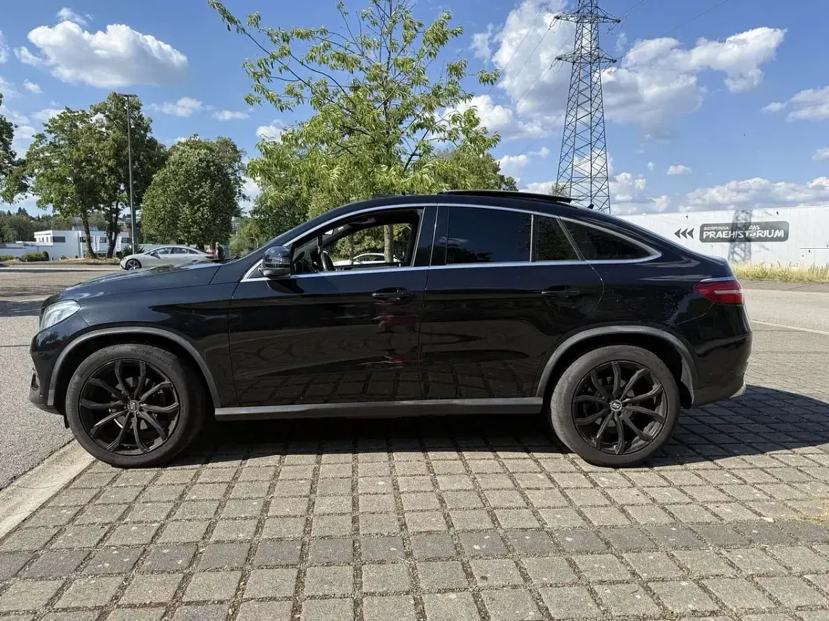 Gebraucht Mercedes GLE350 AMG line 258 PS (189 kW) 2017 Schwarz SUV