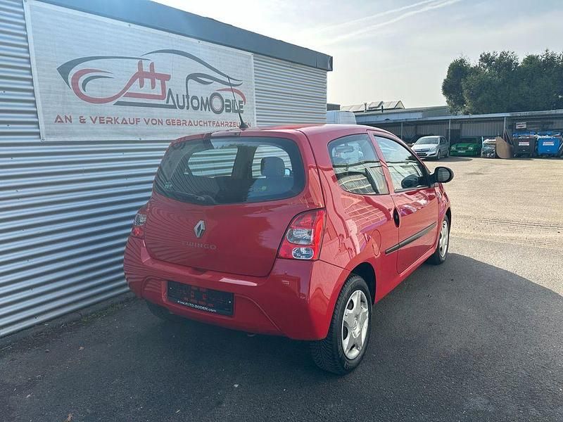 Gebraucht Renault Twingo 76 PS (55 kW) 2009 Rot Kleinwagen