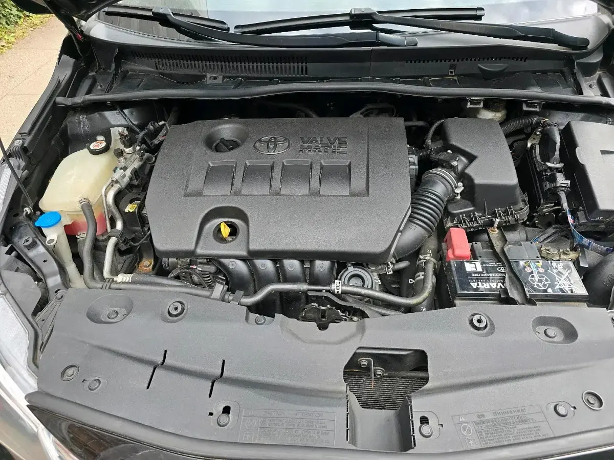 Gebraucht Toyota Avensis 147 PS (108 kW) 2017 Schwarz Kombi