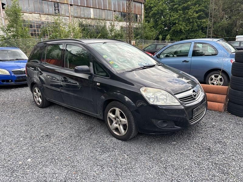Schwarz Gebraucht 2008 Opel Zafira Edition Van / Kleinbus | 1.650 € (Guter Preis) - Bild 1/4