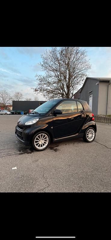 Schwarz Gebraucht 2010 Smart ForTwo Coupé Coupé | 2.399 € (Guter Preis) - Bild 1/4