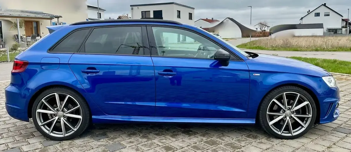 Usado Audi A3 S-Line 179 HP (131 kW) 2016 Azul Sedan
