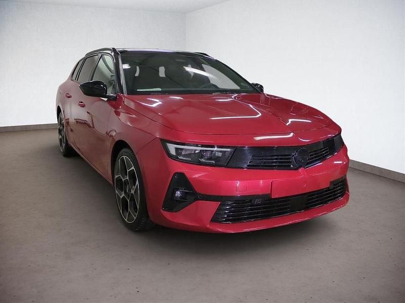 Gebraucht Opel Astra Ultimate 131 PS (96 kW) 2024 Rot Kombi