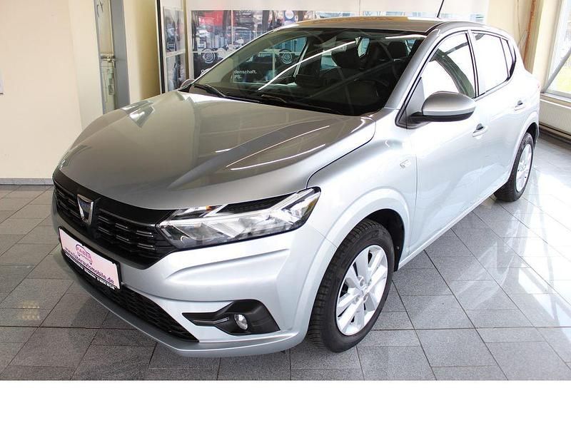 Silber Gebraucht 2021 Dacia Sandero Comfort Limousine | 13.666 € (Fairer Preis) - Bild 1/4