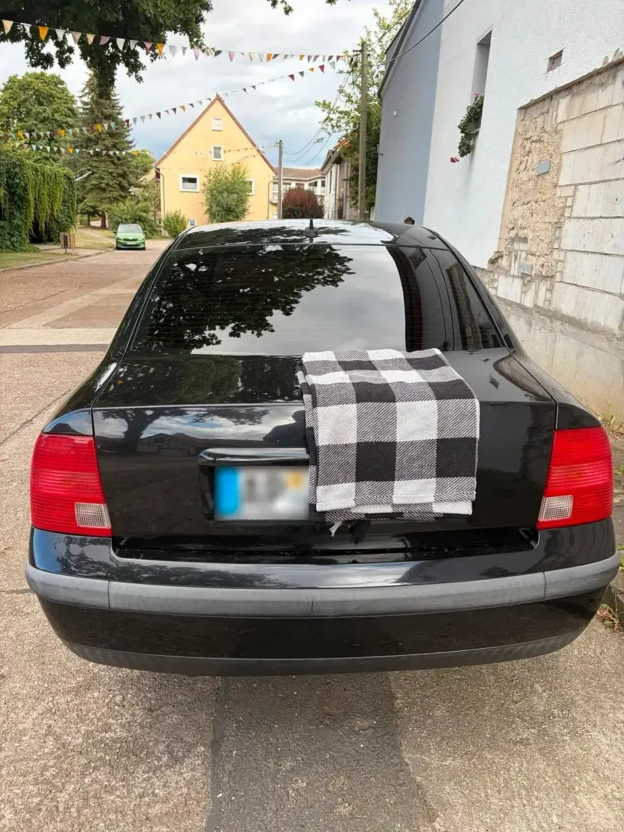 Gebraucht VW Passat 2000 Schwarz Limousine