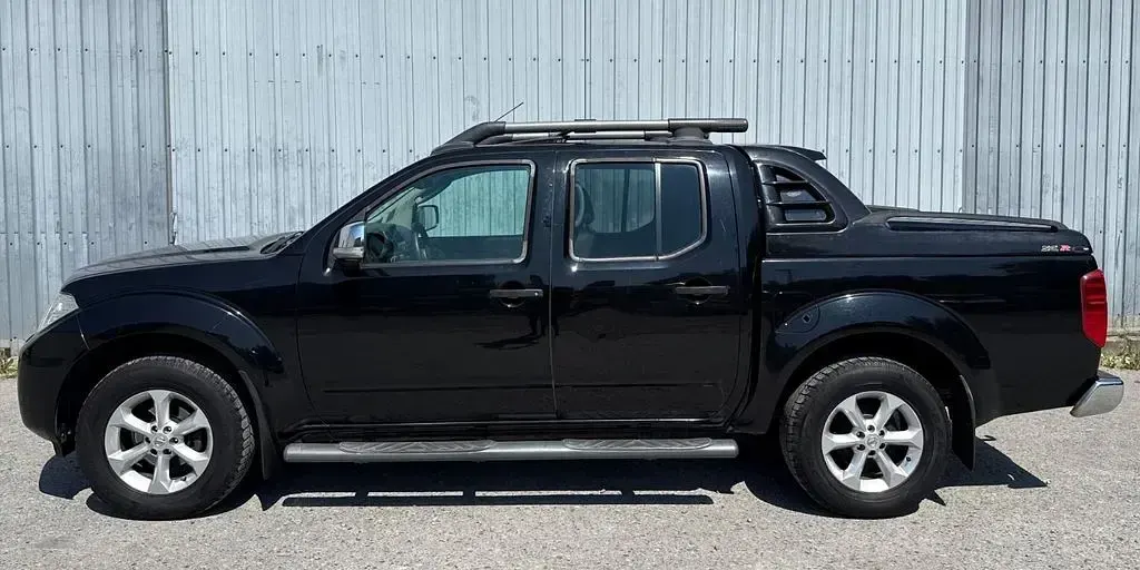 Gebraucht Nissan Navara 190 PS (139 kW) 2012 Schwarz Pickup