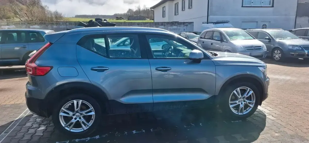 Gebraucht Volvo XC40 190 PS (139 kW) 2018 Grau SUV